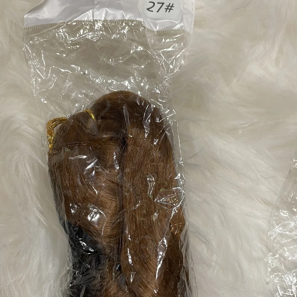 On hold//Honey Blonde Braiding Crochet Synthetic Hair Braid Bundle - Picture 3 of 8